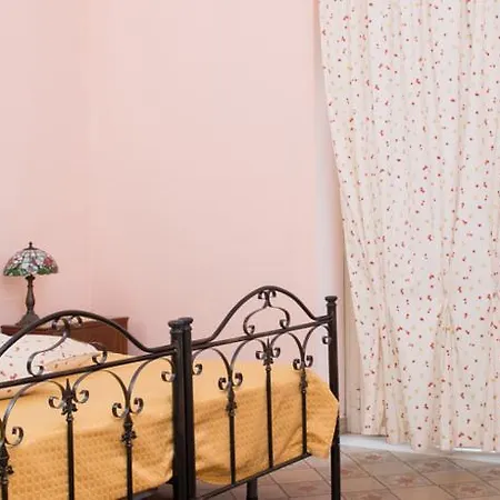 La Casa Di Via Narbone