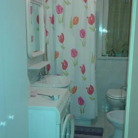 Πανσιόν La Casa Di Via Narbone *